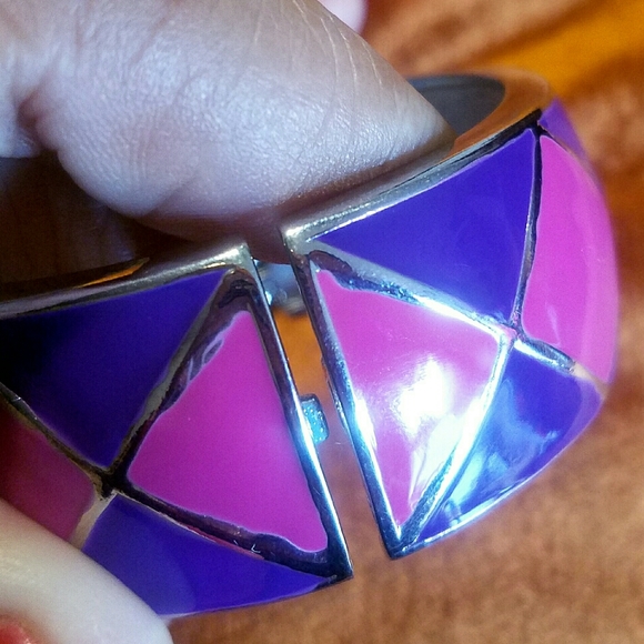 Purple & Pink Diamond Designed Hinged Bangle - Picture 3 of 5